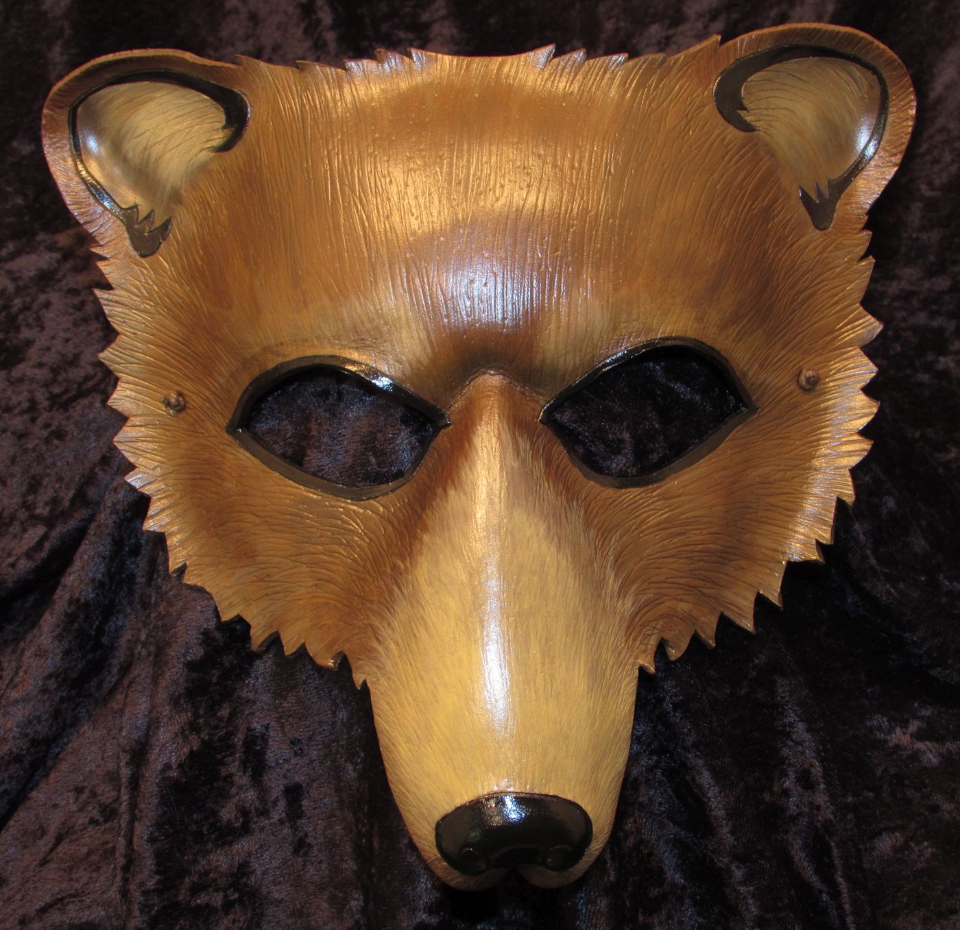 Brown bear mask.