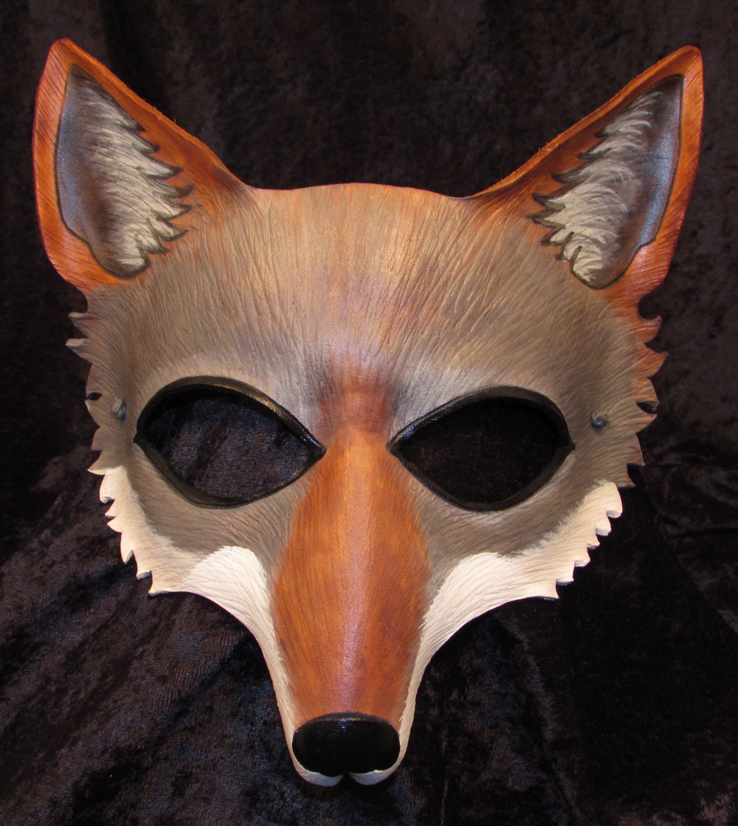 Coyote mask.