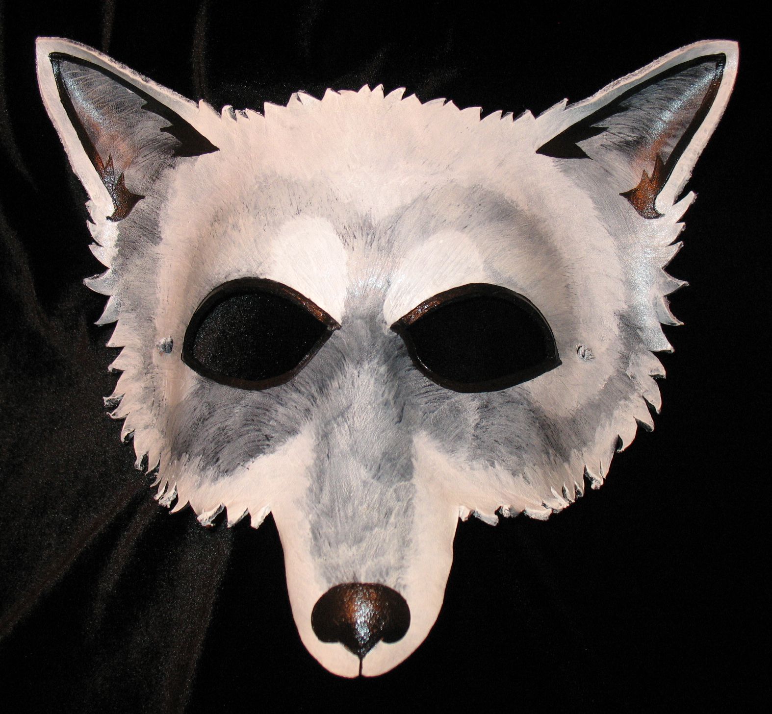 Arctic wolf mask.